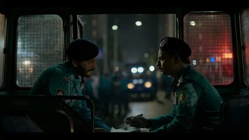 Download FaraazHindi Full Movie WEB DL 480p [400MB] | 720p [1GB] | 1080p [2.4GB] screenshot 3