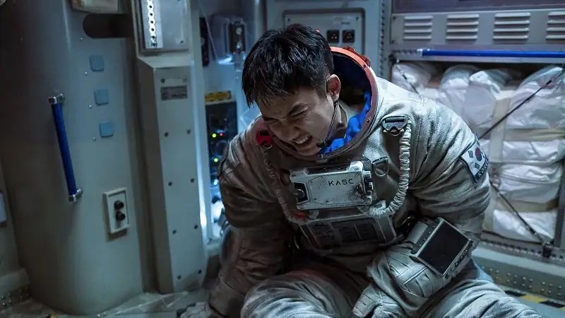 download the moon (2023) amzn web-dl hindi-dubbed (org) dual-audio full movie 480p [480mb] | 720p [1.3gb] | 1080p [3gb]