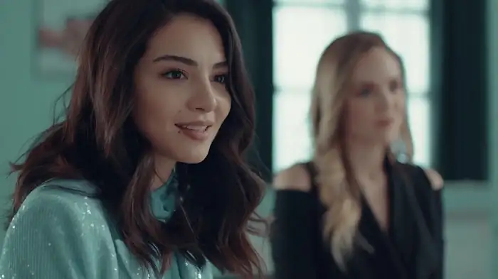 Download New Life aka Yeni HayatSeason 1 [Episode 29 Added] Hindi ORG Dubbed 720p [300MB] WEB DL screenshot 1