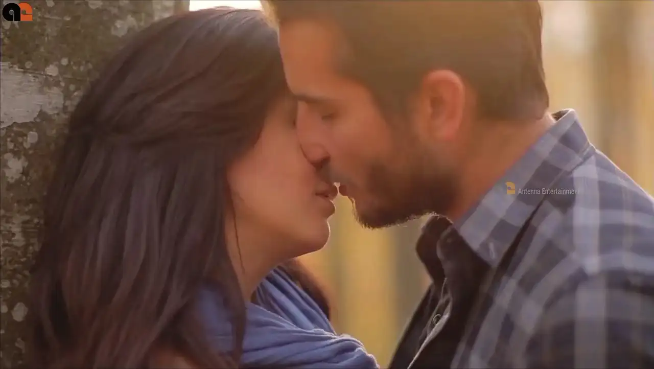 download azem: cin karasi (2014) movie in hindi dubbed 720p [450mb] hevc hdrip