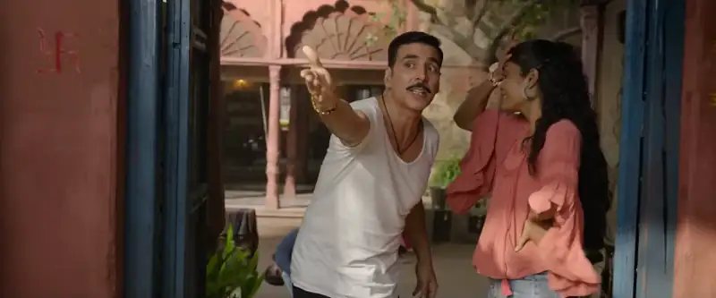 Download Raksha BandhanWEB DL Hindi Full Movie 480p [400MB] | 720p [1.3GB] | 1080p [2GB] | 2160p 4K [5.7GB] screenshot 4