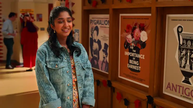 download never have i ever - netflix original web series (2022) season 3 dual audio {hindi-english} 720p hevc [250mb] web-dl