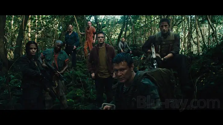 download predators (2010) dual audio {hindi-english} 480p [350mb] | 720p [1gb]