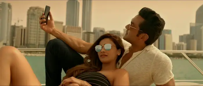 Download Race 3Hindi Full Movie 480p [400MB] | 720p [1.3GB] | 1080p [2.5GB] screenshot 4