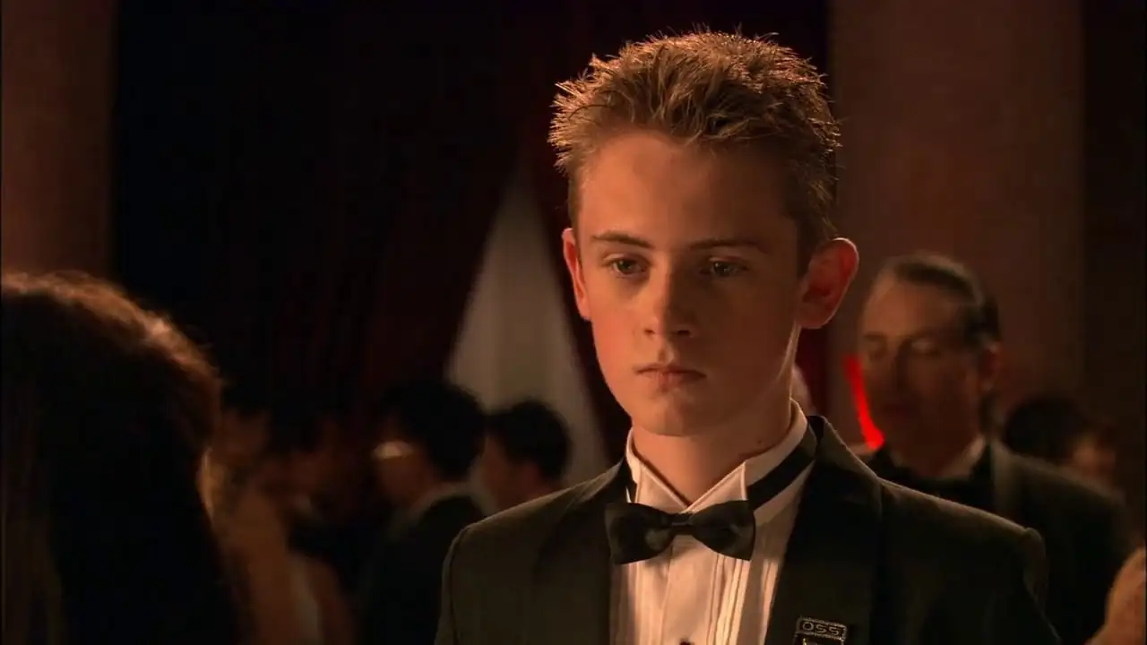 download spy kids 2: the island of lost dreams (2002) dual audio hindi 480p [350mb]  720p [800mb] 1080p [2.1gb]