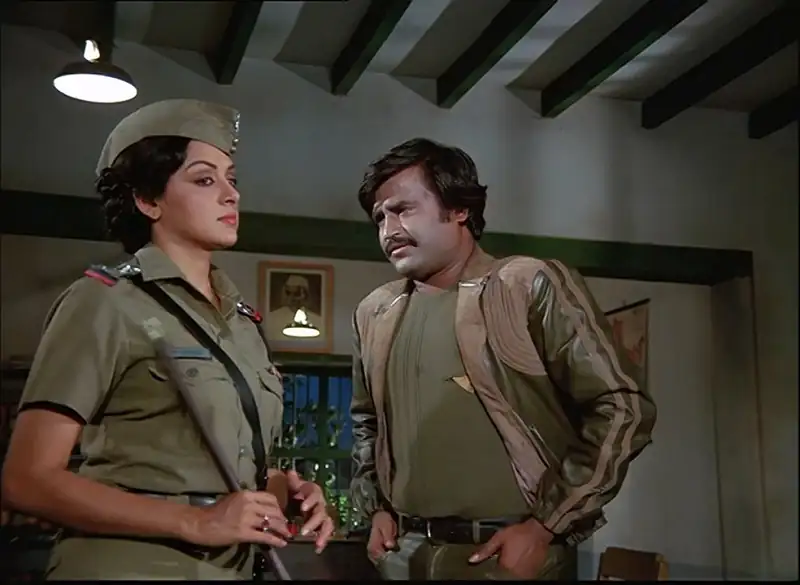 Download Andhaa KaanooHindi Full Movie WEB DL 480p [420MB] | 720p [1GB] | 1080p [3GB] screenshot 3