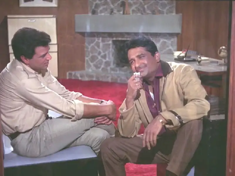 Download ShikarHindi Full Movie WEB DL 480p [450MB] | 720p [1.4GB] screenshot 4