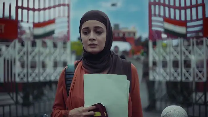 Download KaafirSeason 1 Hindi Complete ZEE5 Originals WEB Series 480p [150MB] | 720p [350MB] WEB DL screenshot 3