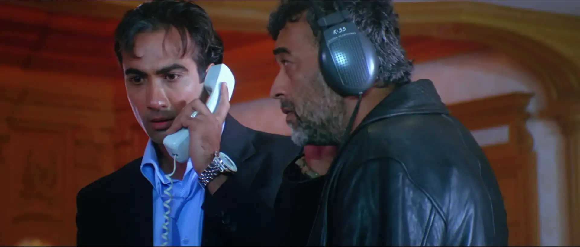 Download Murder at Teesri Manzil 302Hindi Movie WeB DL 480p [400MB] | 720p [900MB] | 1080p [2GB] screenshot 2