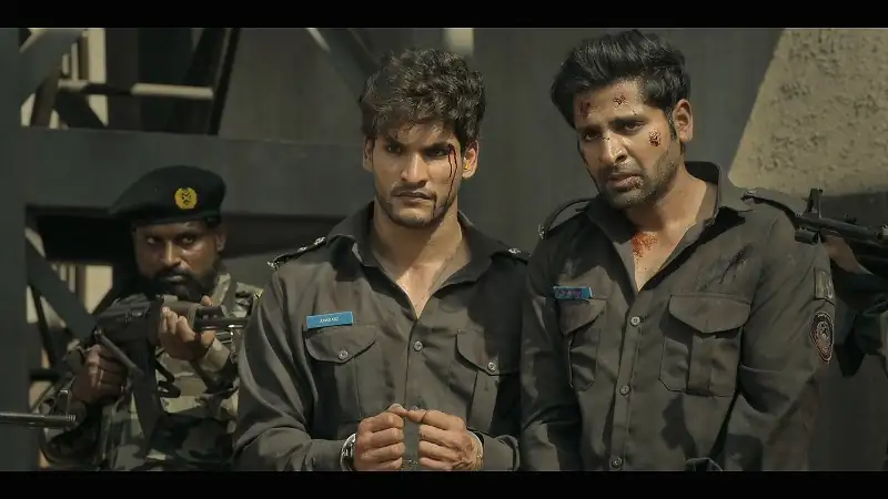 Download Commando (Season 1) Hindi DD5.1 HS Complete Web Series 480p | 720p | 1080p WEB DL screenshot 5