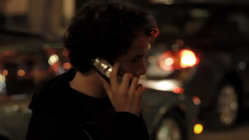 download like crazy (2011) bluray dual audio {hindi-english} 480p [320mb] | 720p [750mb] | 1080p [2gb]