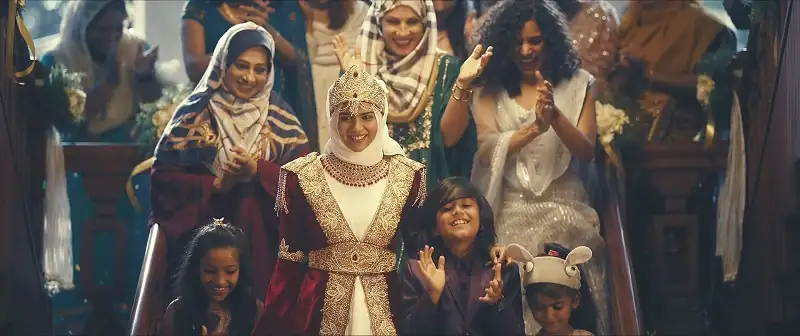 Download ThallumaalaHindi [ORG Dubbed] Full Movie NF WEB DL 480p [500MB] | 720p [1.4GB] | 1080p [3GB] screenshot 1