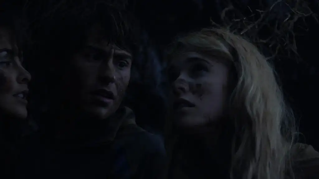 download sink hole (2013) dual audio {hindi-english} 480p [300mb] | 720p [1gb]