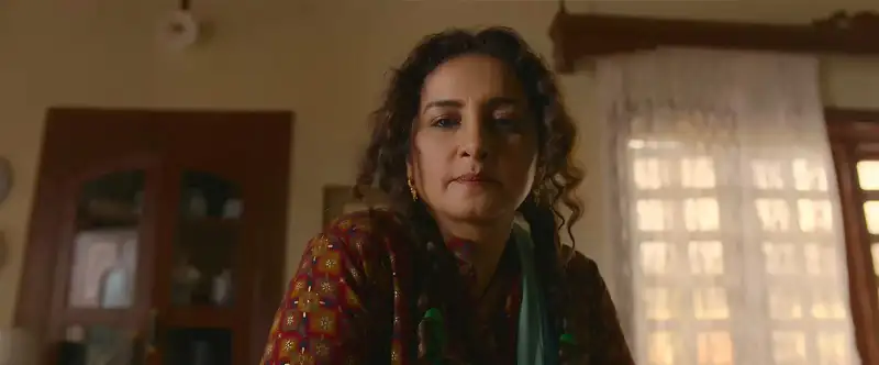 Download Nazar AndaazHindi Full Movie NF WEB DL 480p [200MB] | 720p [950MB] | 1080p [4GB] screenshot 3