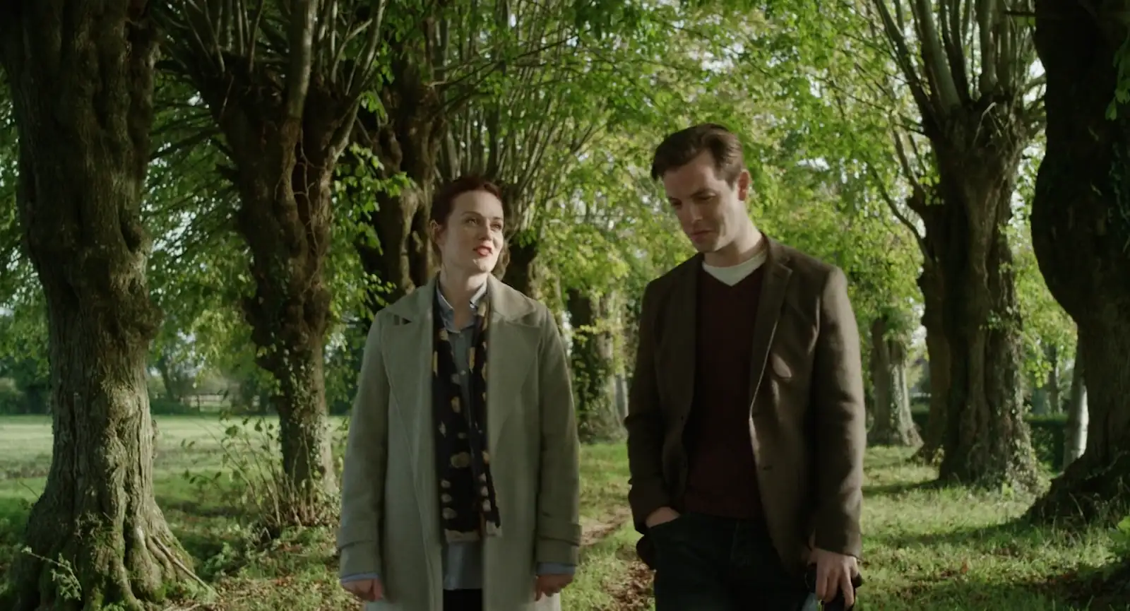 download around the sun (2019) {english with subtitles} full movie web-dl 480p [250mb] | 720p [650mb] | 1080p [1.4gb]