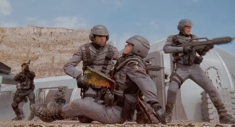 download starship troopers (1997) remastered bluray {english with subtitles} full movie 480p [500mb] | 720p [1.2gb] | 1080p [4gb]