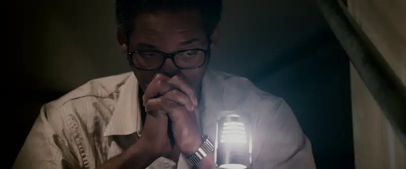 Download The Pursuit of HappynessBluRay Dual Audio {Hindi English} 480p [450MB] | 720p [1.2GB] | 1080p [2.6GB] screenshot 1