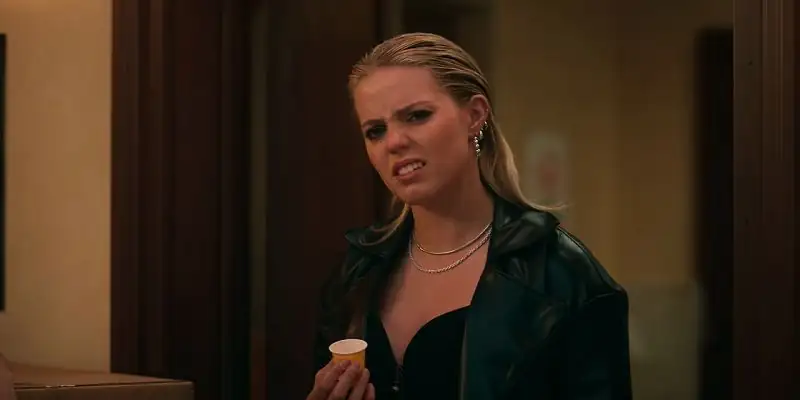 download the sex lives of college girls (season 1 - 3) [s03e10 added] english web series - 720p 1080p web-dl