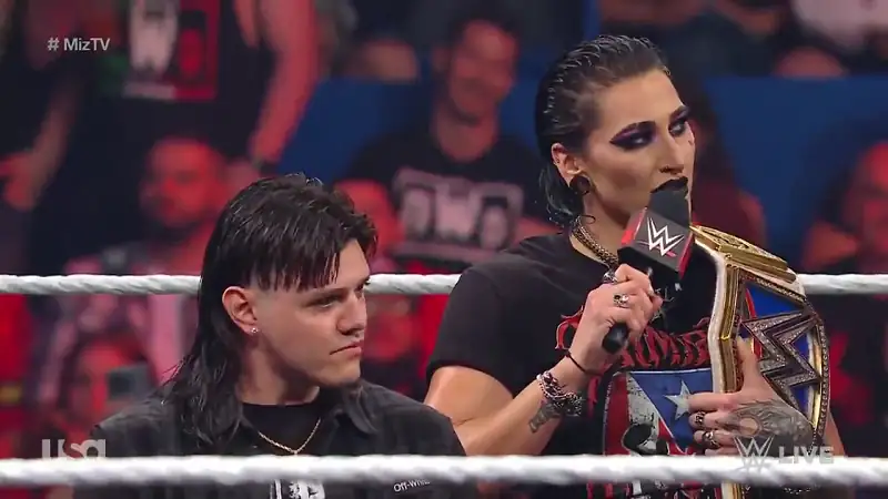 download wwe monday night raw - 5th june (2023) english full wwe show 480p [530mb] | 720p [1.2gb] hdrip