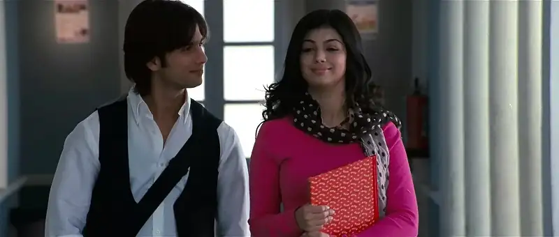 Download PaathshaalaHindi Full Movie WEB DL 480p [350MB] | 720p [1GB] | 1080p [3.1GB] screenshot 2