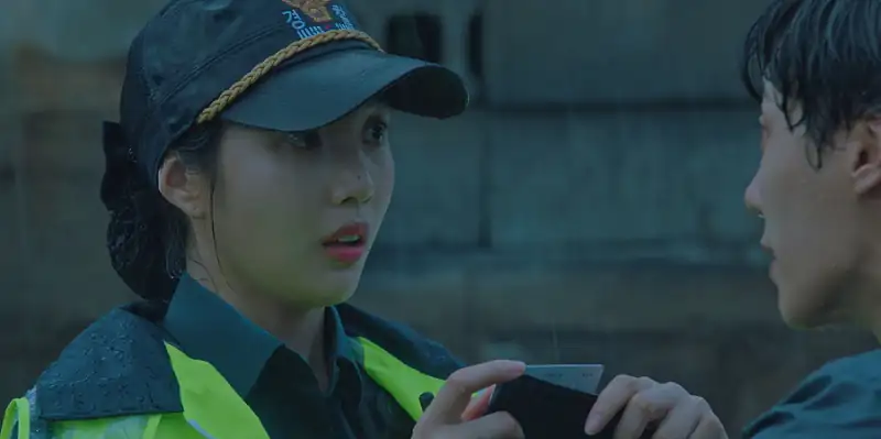 download once upon a small town (2022) season 1 [s01e12 added] {korean with subtitles} 720p hevc [200mb] web-dl