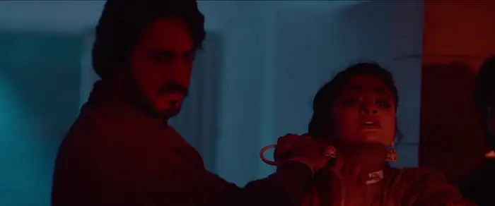 Download KhiladiHindi Dubbed [ORG] Full Movie 480p [550MB] | 720p [1.2GB] | 1080p [2.3GB] | 2160p [21.5GB] screenshot 3