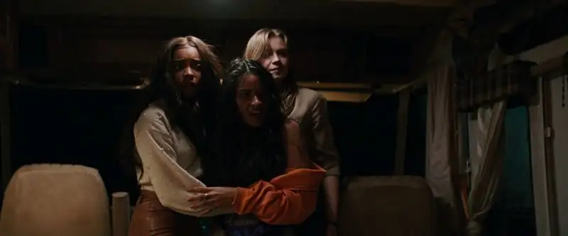 download don’t turn out the lights (2023) dual audio {hindi-english} web-dl 480p [390mb] | 720p [1.1gb] | 1080p [2.1gb]