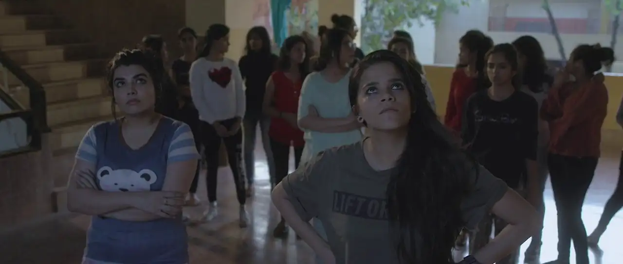 Download Girls HostelSeason 1 Hindi Complete SonyLiv Originals WEB Series 480p | 720p WEB DL screenshot 3