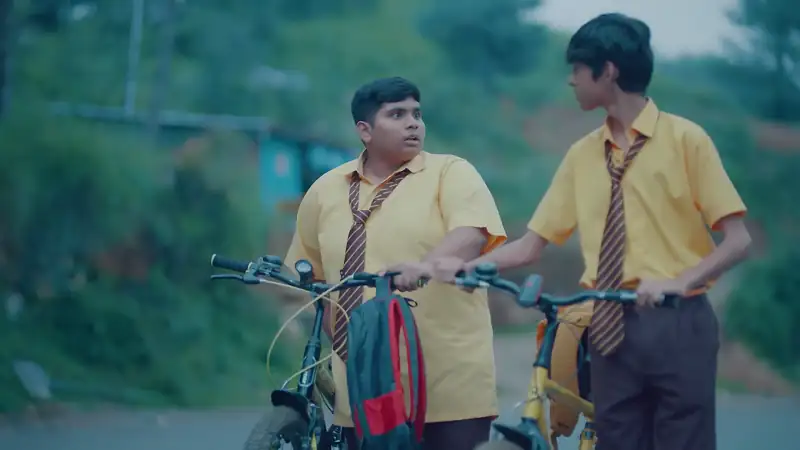 Download Fireflies – Parth aur JugnuSeason 1 Complete [ZEE5 Original] Hindi WEB Series 480p | 720p | 1080p WEB DL screenshot 2