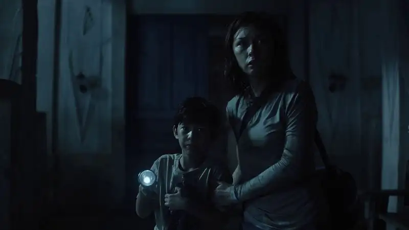 download outside (2024) web-dl dual audio {hindi-english} 480p [380mb] | 720p [860mb] | 1080p [3.2gb]