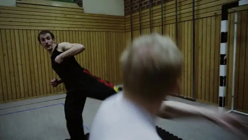 download one million k(l)icks (2015) web-dl dual audio {hindi-english} 480p [370mb] | 720p [900mb]