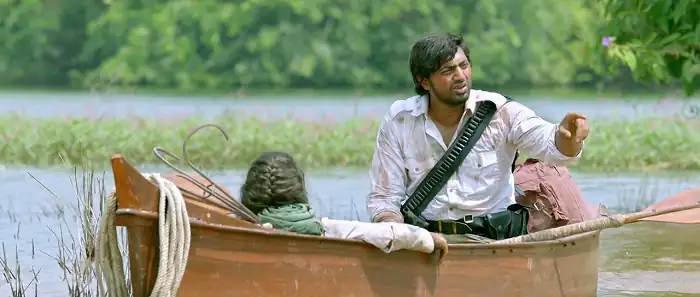 Download Amazon ObhijaanHindi Full Movie 480p [400MB] | 720p [1.5GB] screenshot 3