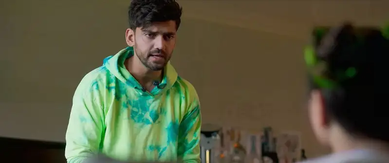 Download Double XLHindi Full Movie WEB DL 480p [400MB] | 720p [1.1GB] | 1080p [2.5GB] screenshot 3