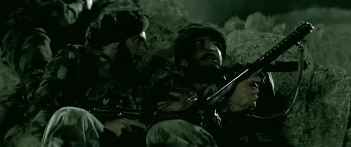 Download LakshyaHindi Full Movie 480p [450MB] | 720p [1.5GB] | 1080p [5GB] screenshot 4