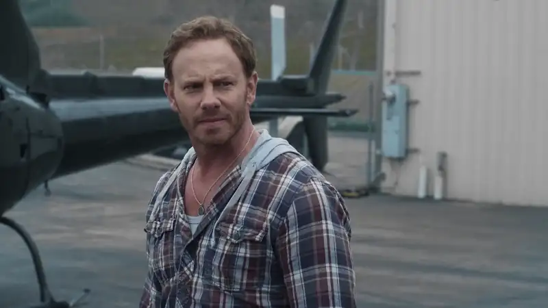 download sharknado (2013) dual audio {hindi-english} extended bluray 480p [300mb] | 720p [880mb] | 1080p [2gb]