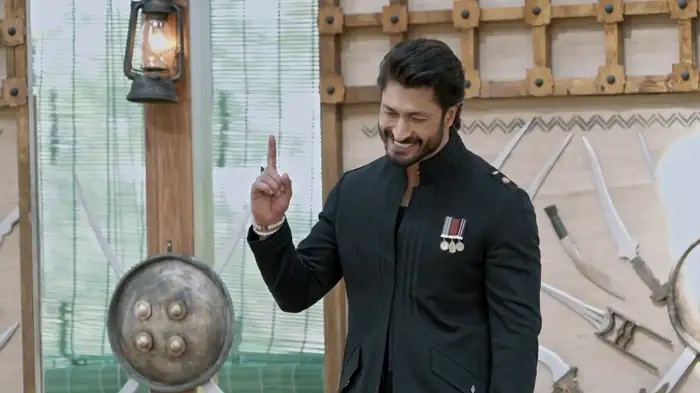 Download Indias Ultimate WarriorSeason 1 Dual Audio {Hindi English} 480p | 720p WEB DL screenshot 1