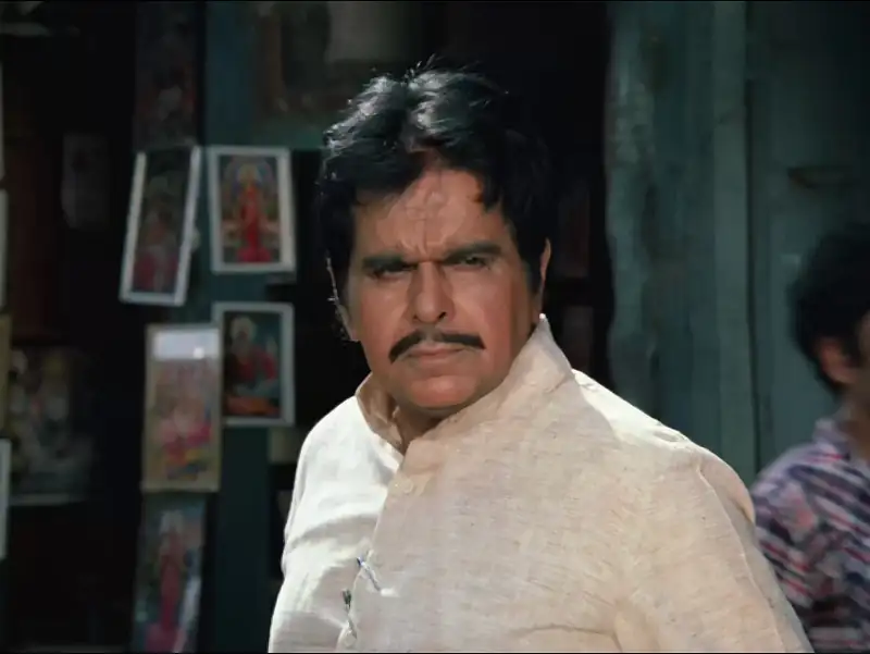 Download MashaalHindi Full Movie WEB DL 480p [450MB] | 720p [1.5GB] | 1080p [4.9GB] screenshot 1