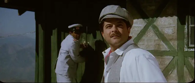 Download 1942: A Love StoryHindi Full Movie WEB DL 480p [400MB] | 720p [1.3GB] | 1080p [4GB] screenshot 4