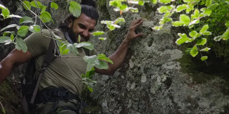 download ranveer vs wild with bear grylls - netflix original (2022) dual audio {hindi-english} reality show 480p [350mb] | 720p [1.7gb] | 1080p [3gb]