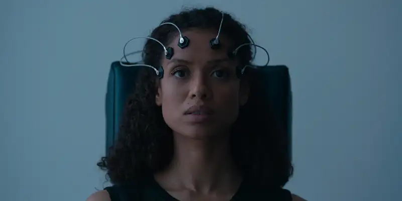 download surface (2022) season 1 [s01e08 added] {english with hindi subtitles} appletv+ original 720p [250mb] web-dl