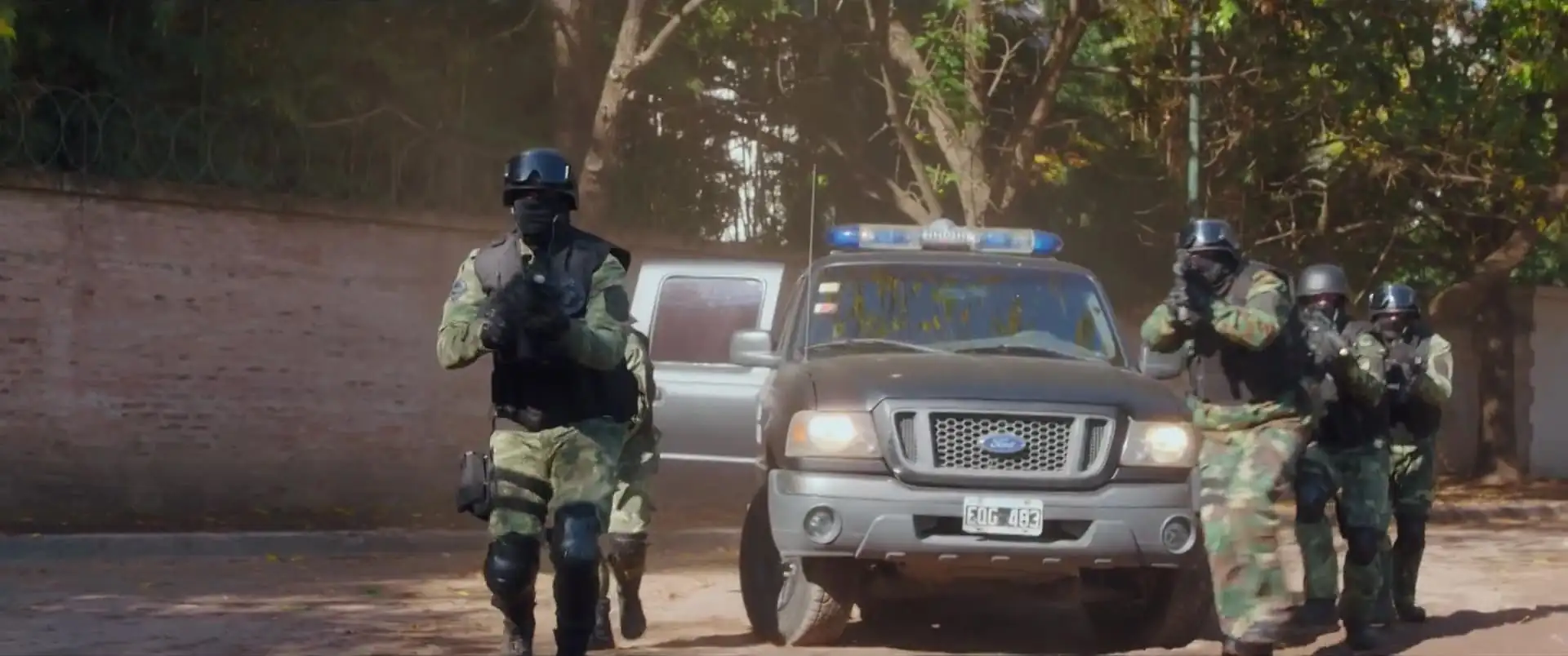 download the heist of the century (2021) dual audio [hindi-spanish] 480p [400mb] | 720p [950mb] | 1080p [2gb]