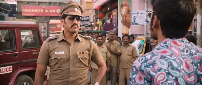 Download MaariHDRip Hindi Dubbed Full Movie 480p [400MB] | 720p [1.3GB] | 1080p [3GB] screenshot 1