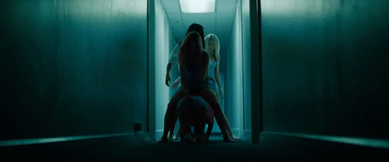 download [18+] spring breakers (2012) english audio 480p [300mb] | 720p [650mb]