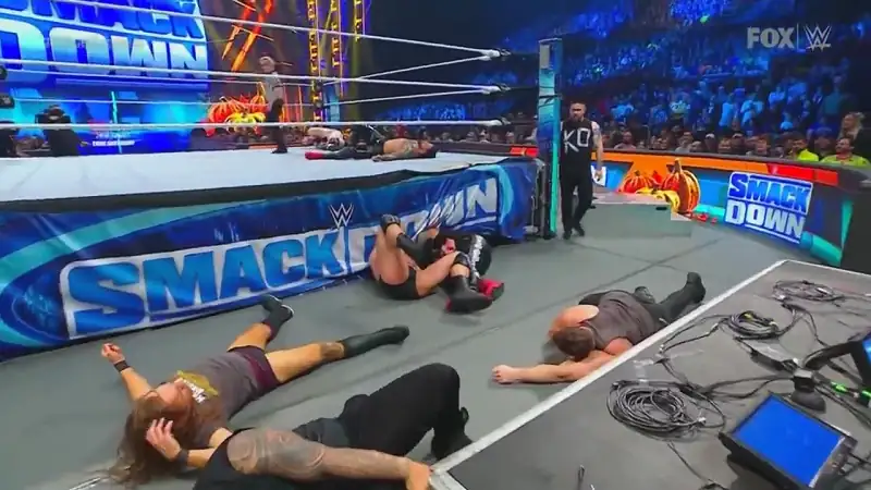 download wwe friday night smackdown - 25th november (2022) english full wwe show 480p [400mb] | 720p [800mb]