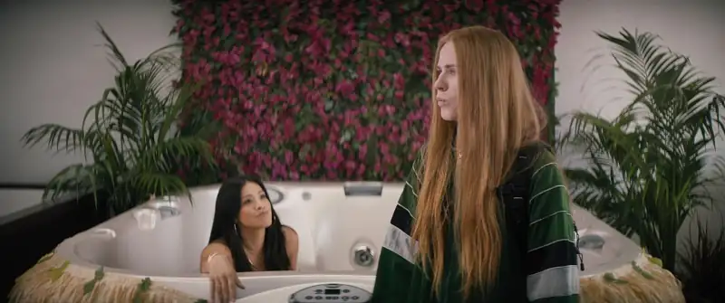 download kajillionaire (2020) web-dl dual audio {hindi-english} 480p [350mb] | 720p [1.2gb] | 1080p [2gb]