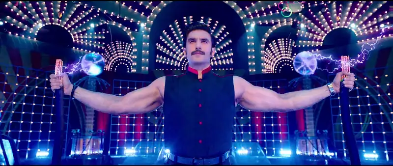 Download CirkusHindi Full Movie NF WEB DL 480p [450MB] | 720p [1GB] | 1080p [2.7GB] | 2160p 4K screenshot 2