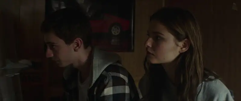 Download At First LightBluRay Dual Audio {Hindi English} 480p [400MB] | 720p [800MB] | 1080p [2GB] screenshot 2