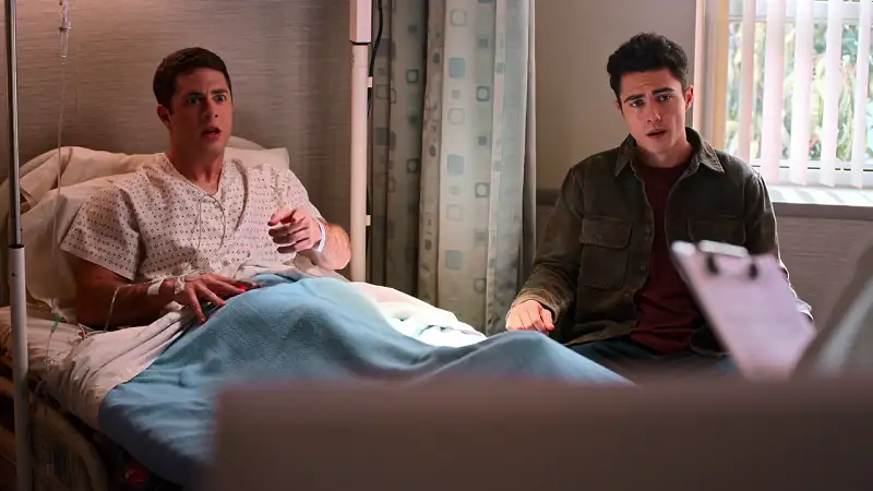 download never have i ever - netflix original web series (2022) season 3 dual audio {hindi-english} 720p hevc [250mb] web-dl