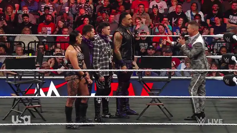 Download WWE Monday Night Raw – 9th JanuaryEnglish Full WWE Show 480p [550MB] | 720p [1.2GB] HDRip screenshot 5