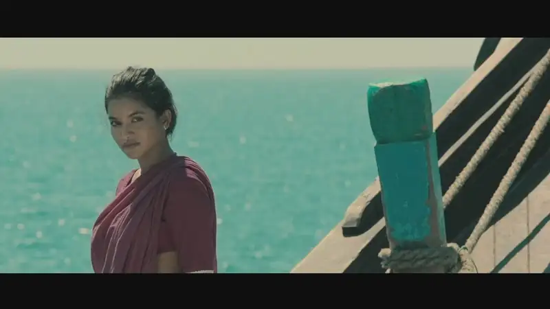 Download HawaHindi Full Movie WEB DL 480p [450MB] | 720p [900MB] | 1080p [2.8GB] screenshot 5